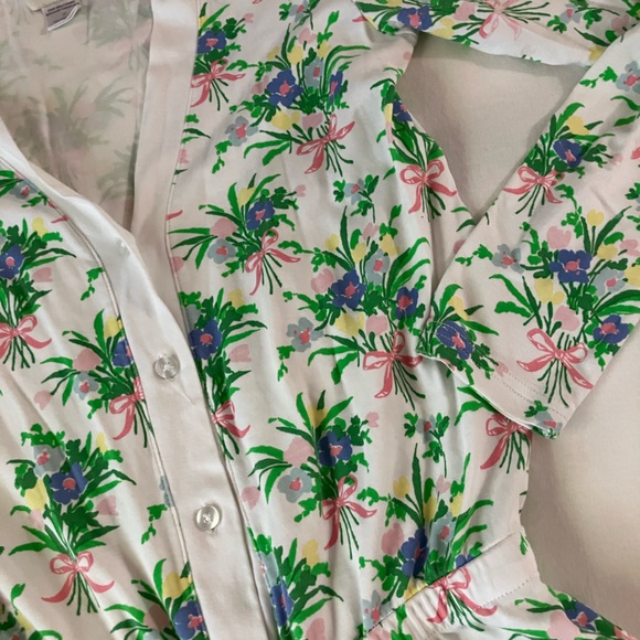 TBBC Poppy’s Porch Ready Romper Grove Park Garden Beaufort Bonnet Small - Picture 4 of 10